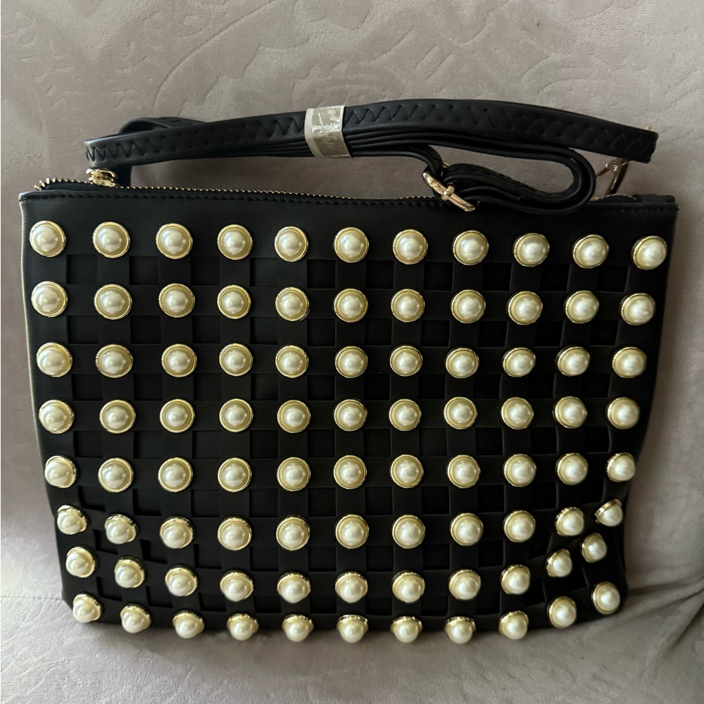 Black Pearl-Studded Crossbody Bag / Clutch
